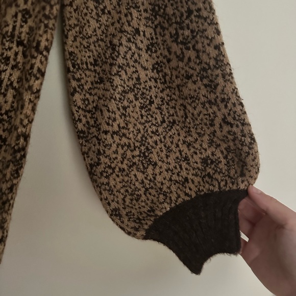 POL Sweater - Picture 2 of 2